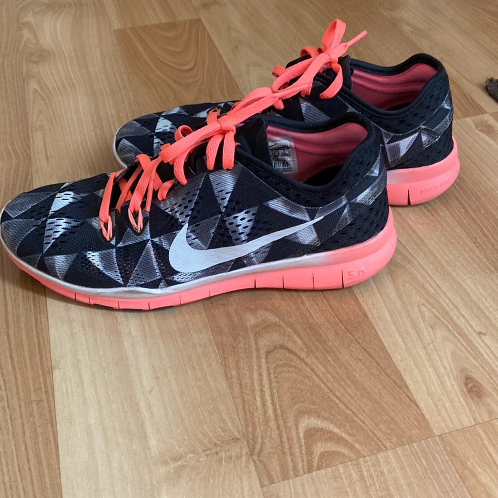 Nike Frees 5.0